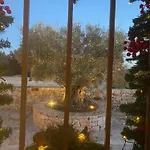 Gasthof Trulli Clematis With Pool