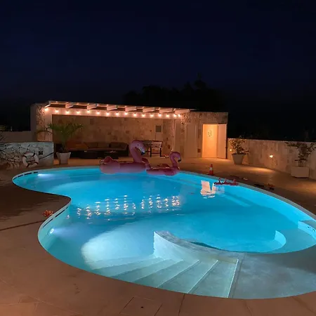 Trulli Clematis With Pool