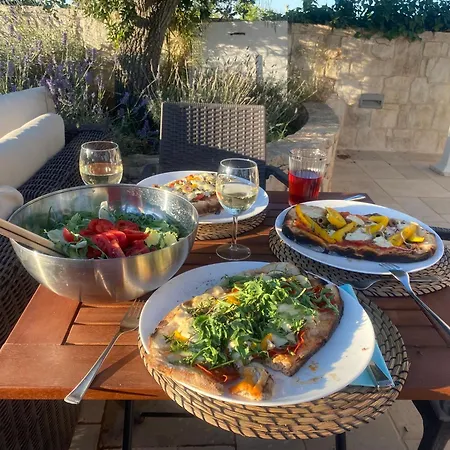 Trulli Clematis With Pool Pensionat 4*