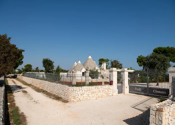 Trulli Clematis With Pool Gæstehus 4*