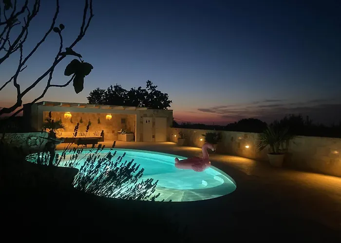 Gæstehus Trulli Clematis With Pool Selva Di Fasano