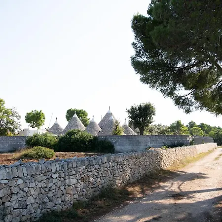 Trulli Clematis With Pool 4*