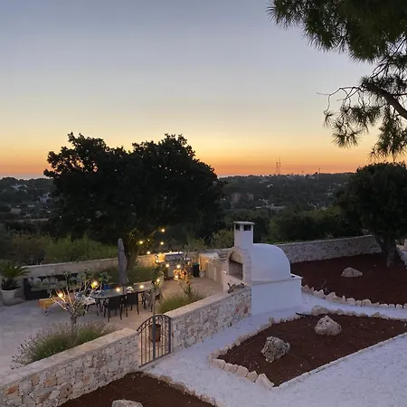 Trulli Clematis With Pool Pensjonat