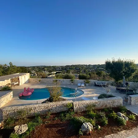Trulli Clematis With Pool